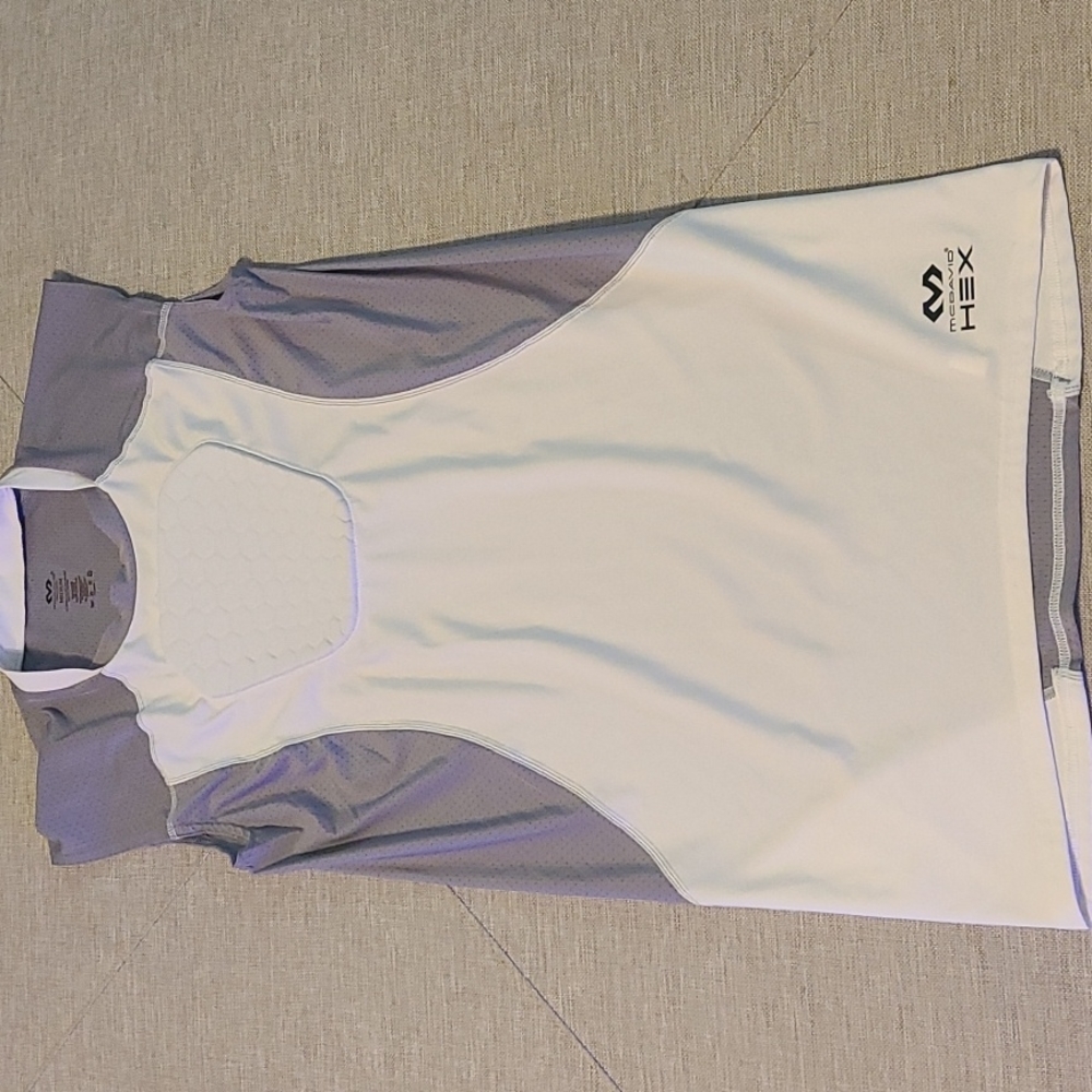 Hex Men’s Sleeveless Compression Shirt in White and Gray
